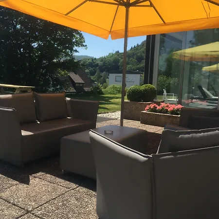 Hotell Am Fang 4*
